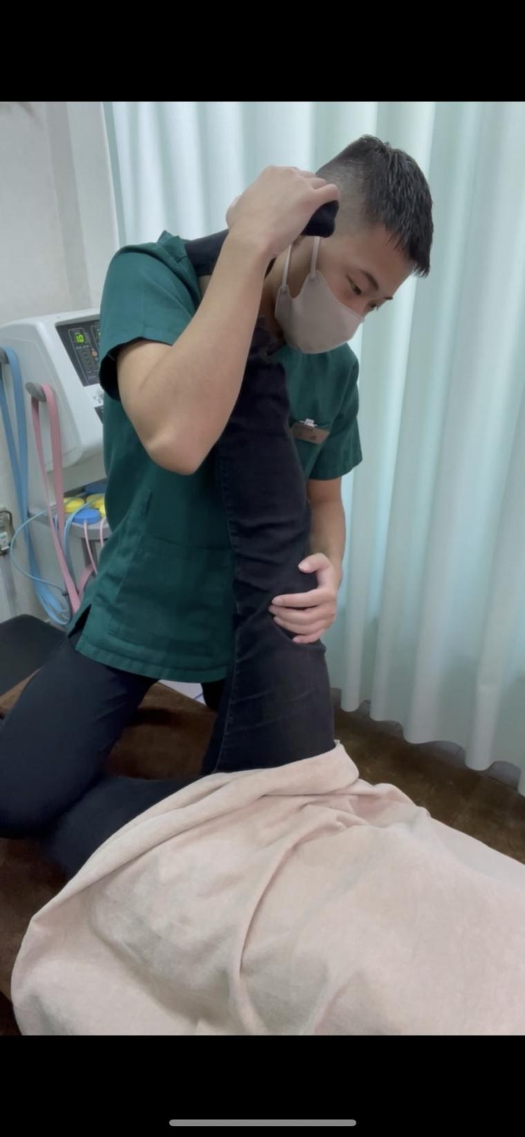 捻挫にお気を付けください!