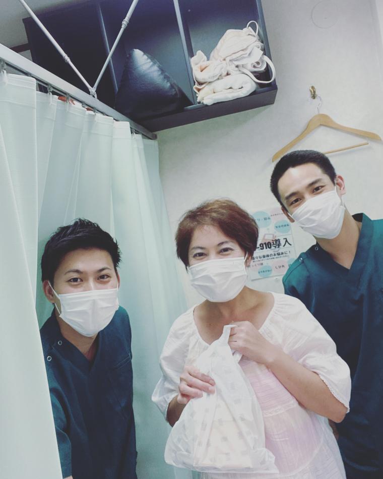 患者様との写真シリーズ