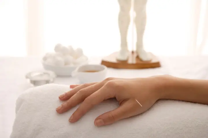 鍼の効果はいつから実感できて、どのくらい持続するのか